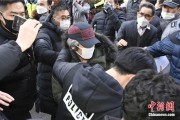 三男四女多次未经允许外出，“素媛案”凶手赵斗淳再次被拘留